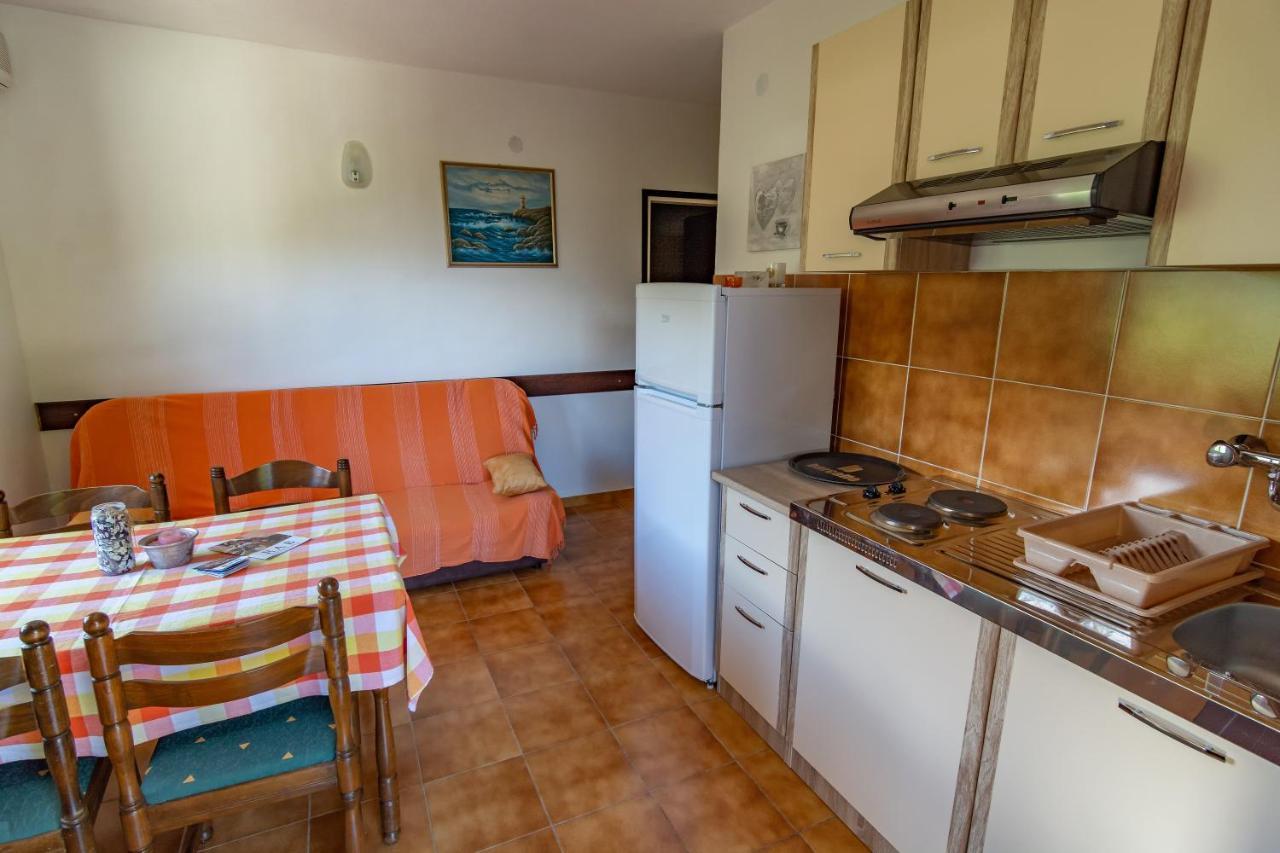 Apartment Dumicic 1 Mundanije Екстер'єр фото